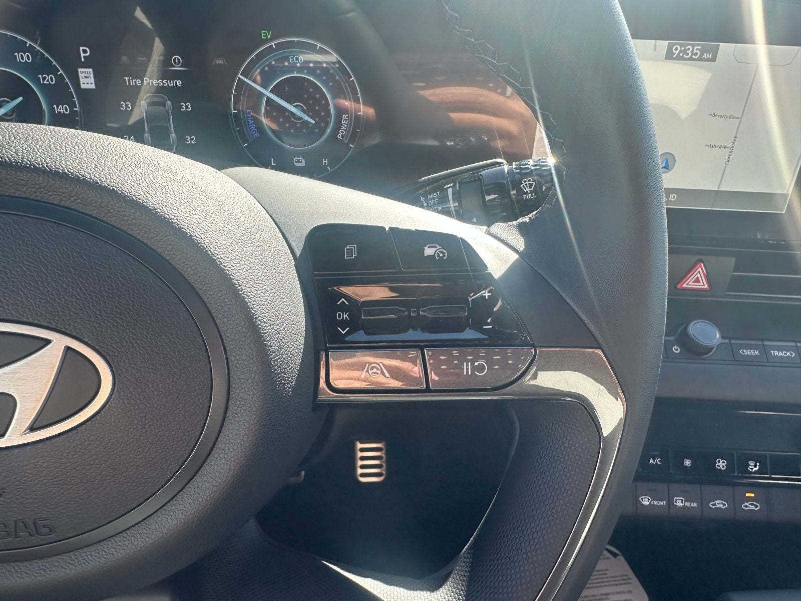 2026 Hyundai Elantra Hybrid SEL Sport