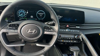 2026 Hyundai Elantra Hybrid Limited