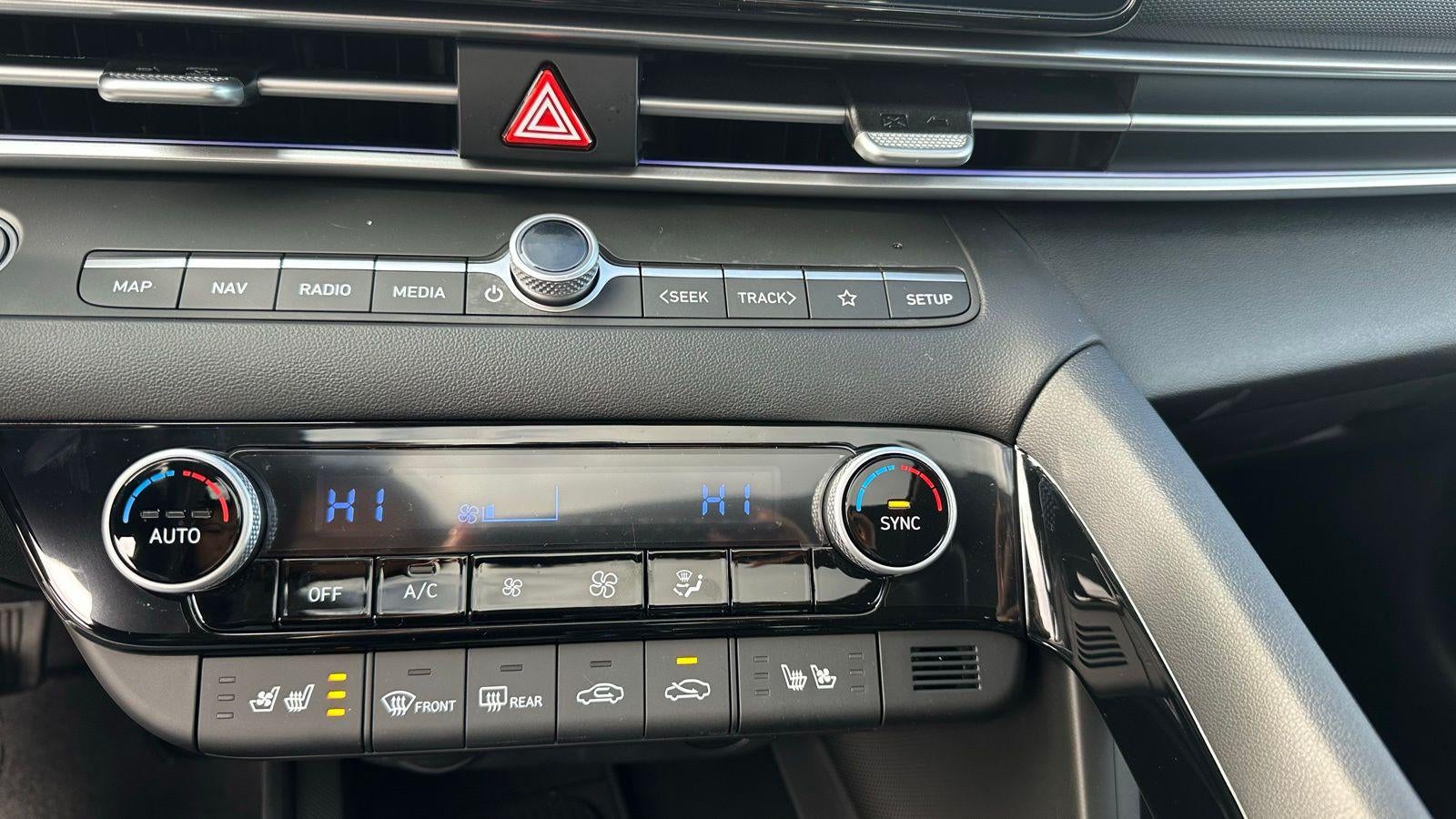 2026 Hyundai Elantra Hybrid Limited