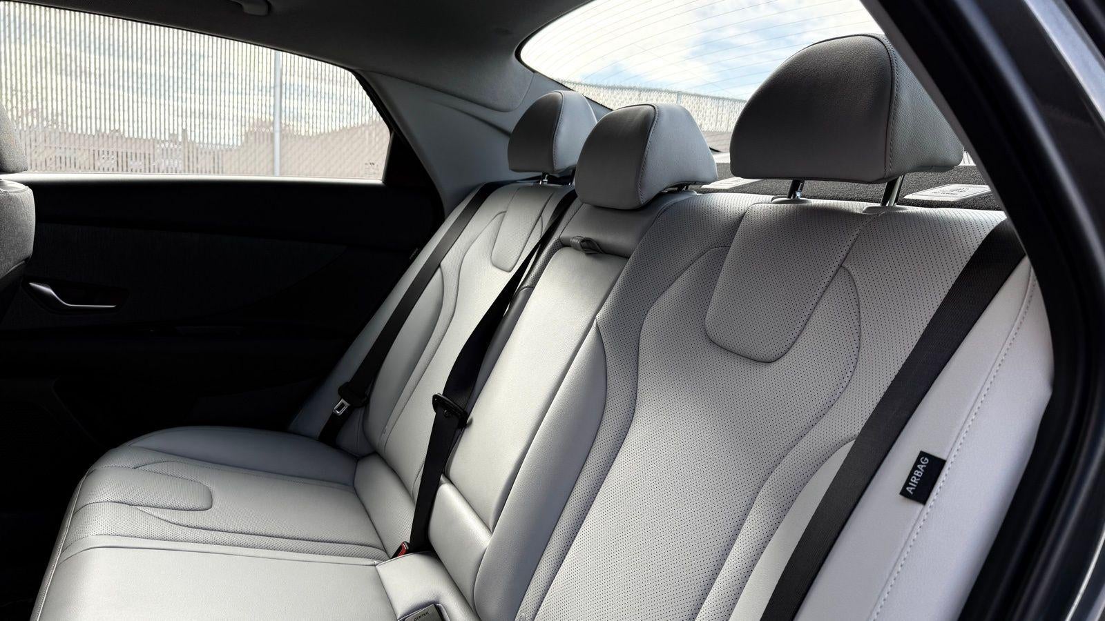 2026 Hyundai Elantra Hybrid Limited