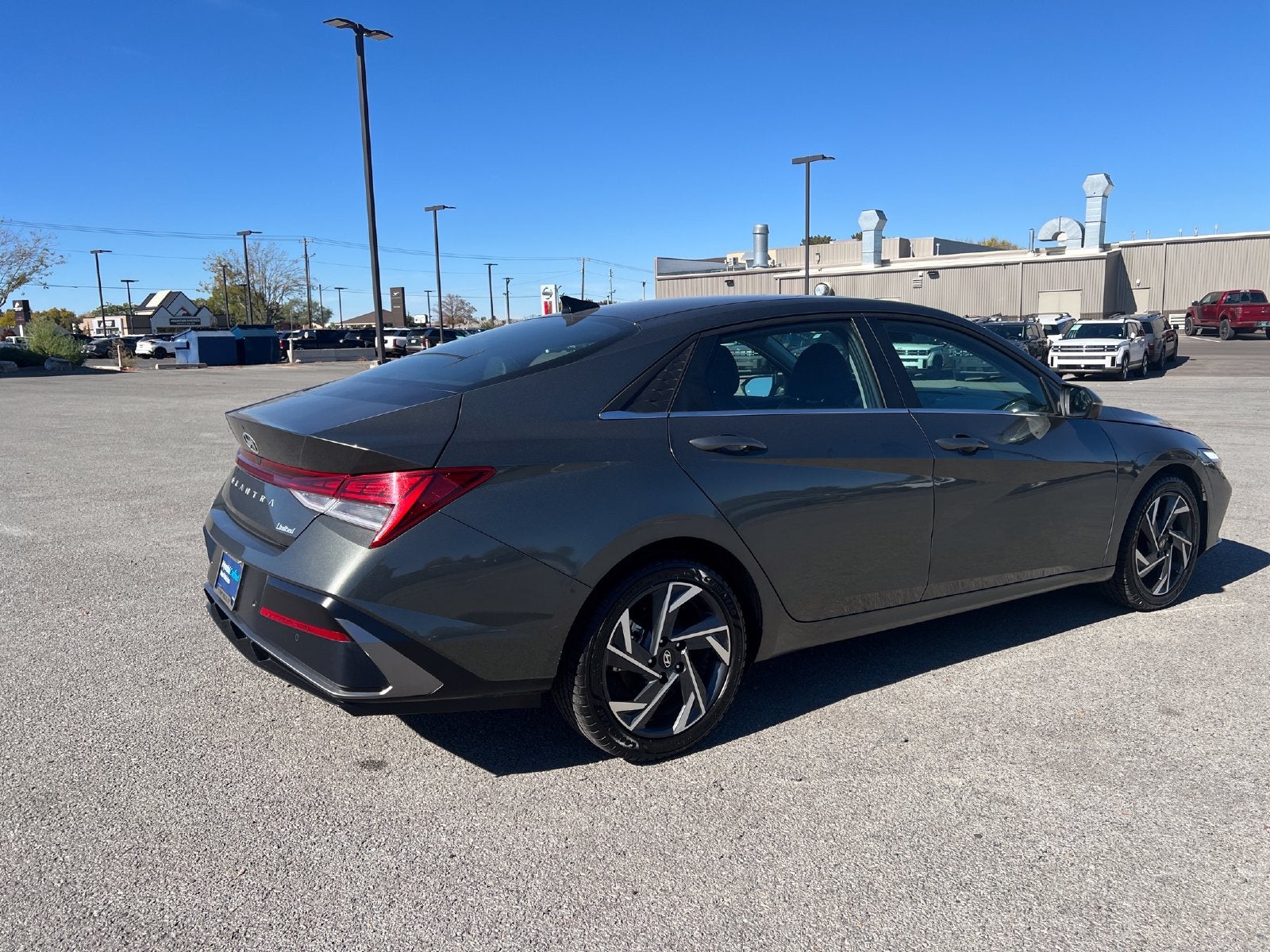 2024 Hyundai Elantra Limited