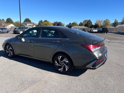 2024 Hyundai Elantra Limited