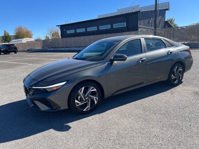 2024 Hyundai Elantra Limited