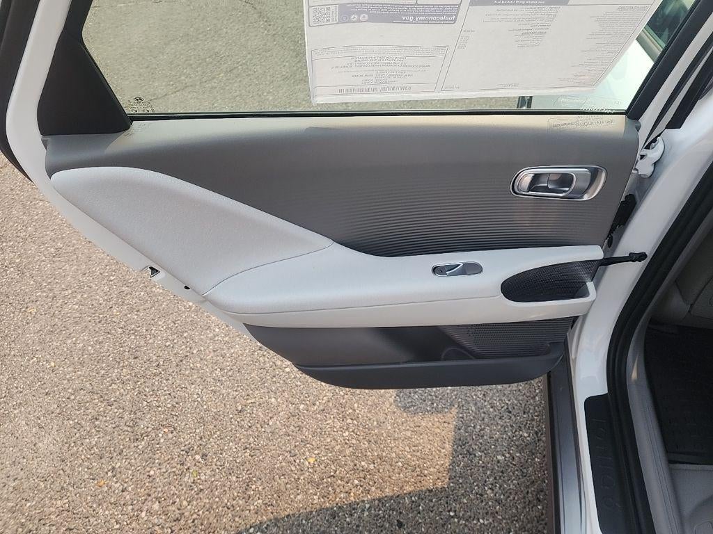 2024 Hyundai IONIQ 6 SEL