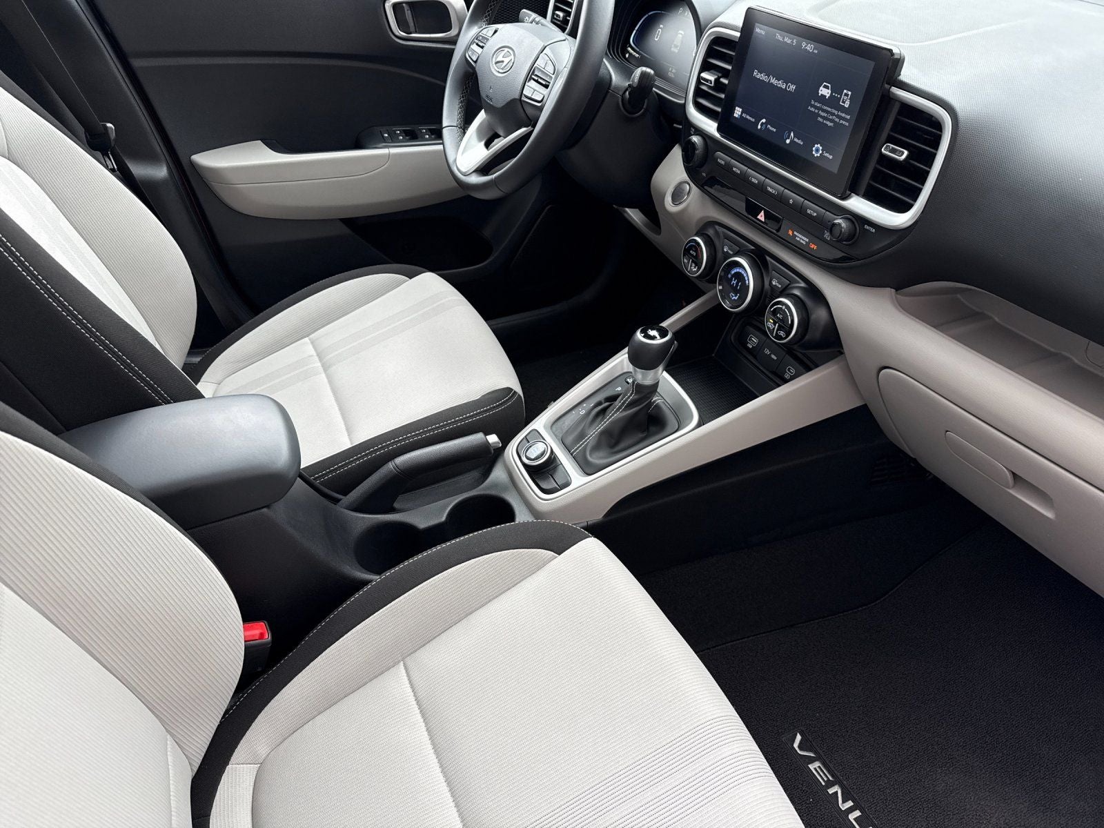 2024 Hyundai Venue SEL